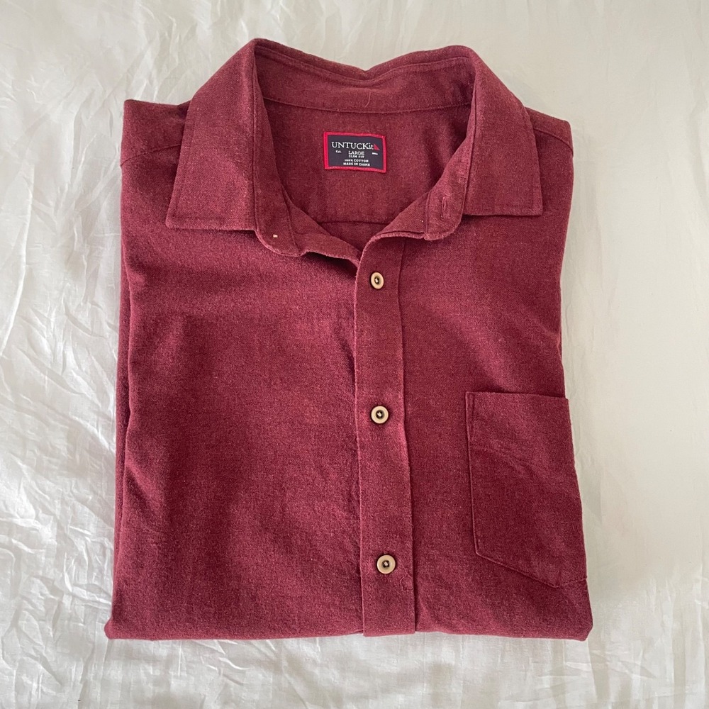 Untuckit Button Down Shirt Long Sleeve‎ Cotton Flannel Burgundy Color Size Large
